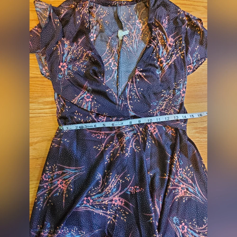 Vintage Elegant Black and Pink Floral Wrapped Dress - Picture 10 of 12